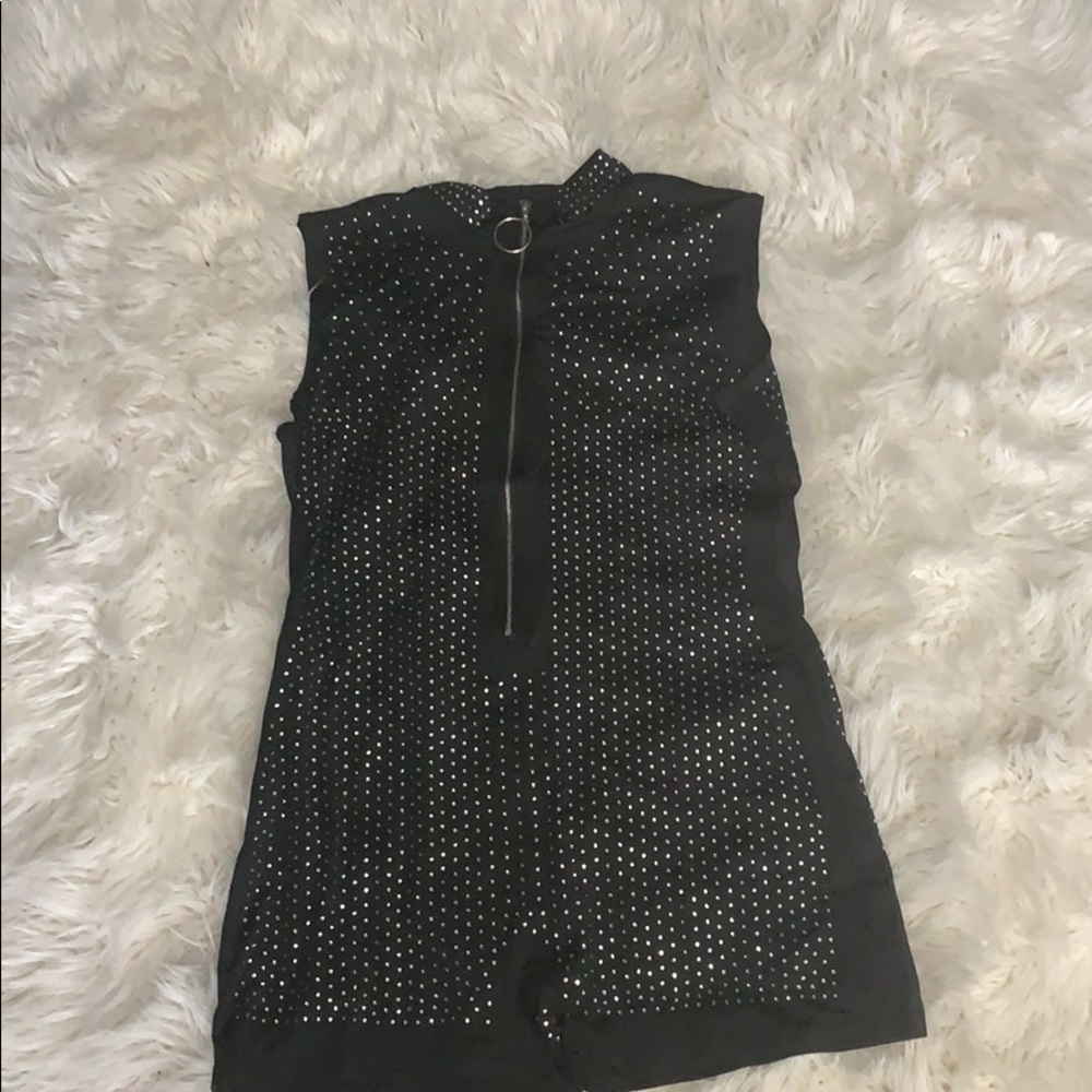 Rhinestone romper βοΈπ¦πΊ - Picture 3 of 3